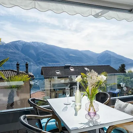 Classic-12 By Interhome *