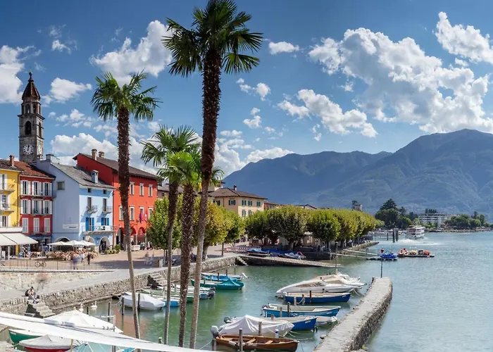 Classic-12 By Interhome * أسكونا